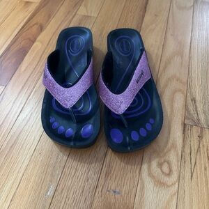 Stylish Purple Glitter Sandals